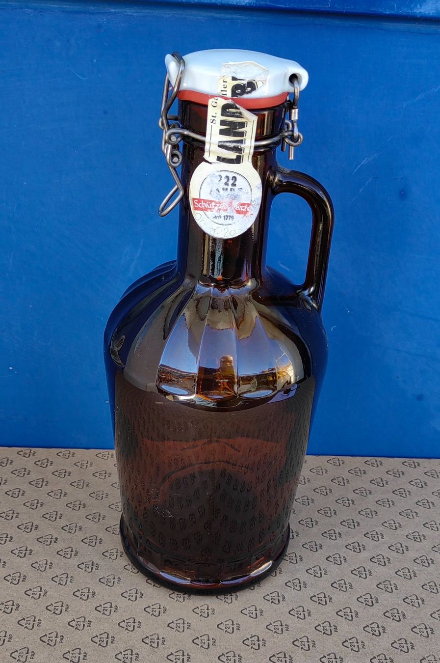 Gläser, Krüge & Flaschen: Vintage Bierkrug/Bierflasche – Gebraucht aus Ermatingen von calus21