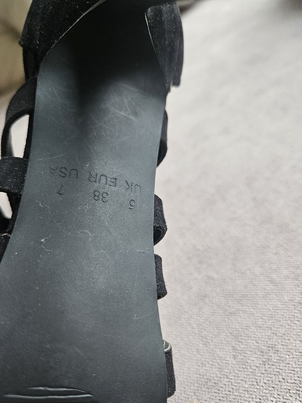 Scarpe da donna: Black Suede Lace Up Heels Size 38 - comfortable – Usato da Zürich venduto da za.Sophia 3