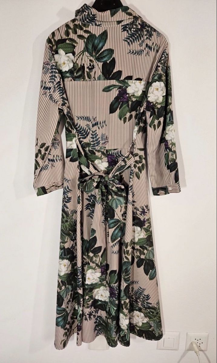 Kleider: Blümchen Hemdkleid, Gr. M, Damen – Neu (gemäss Beschreibung) aus Schaffhausen von Fundperle 4