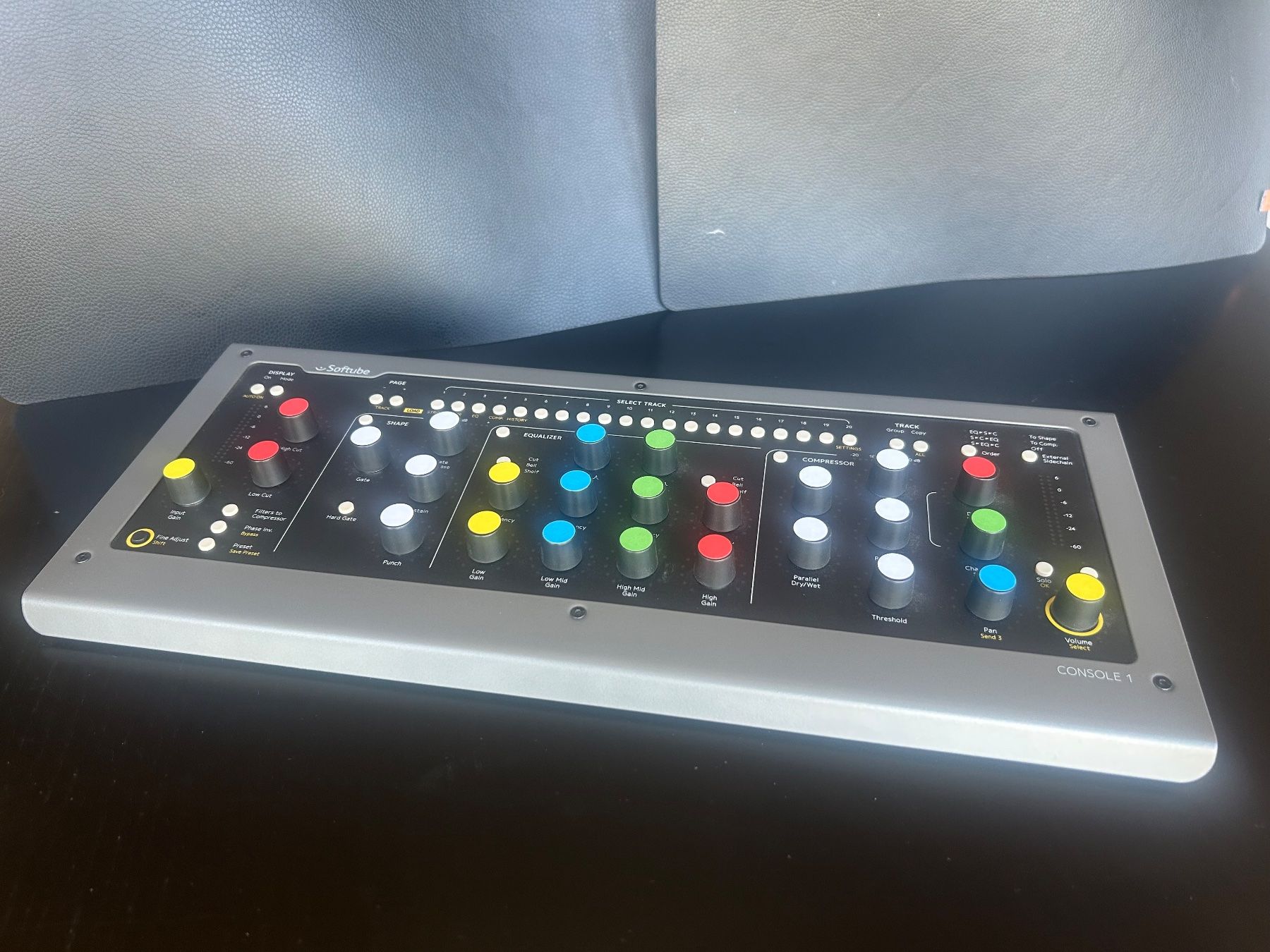 Platines de mixage: Softube Console One MkII – D'occasion à Mägenwil par fit_xt5s 1