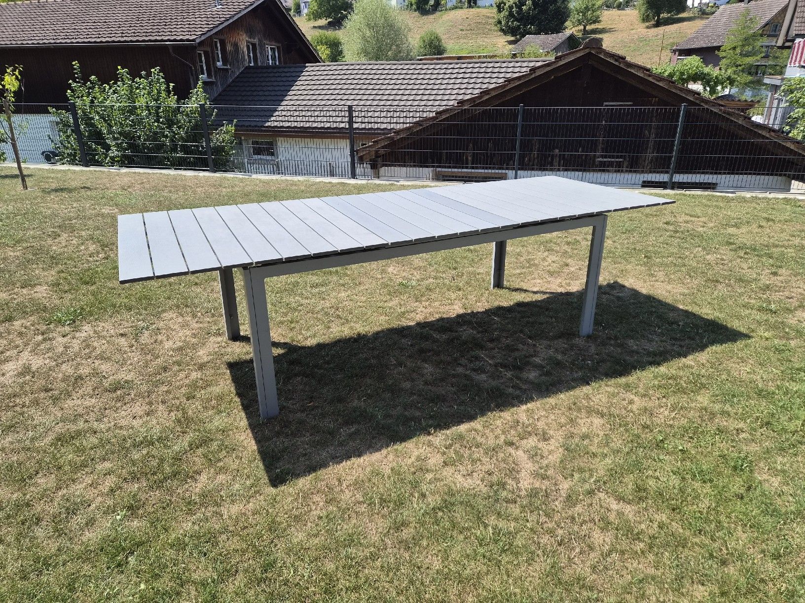 Tische: Gartentisch – Gebraucht aus Niederbüren von fab_9pbm 1