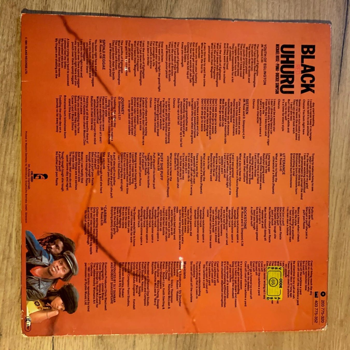Schallplatten: BLACK UHURU - RED...OG GER 1981...VG++/VG+ – Gebraucht aus Gals von Diskopat 3