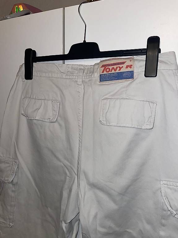 Jeans: Cargo beige – Gebraucht aus Lucens von lisacc 1