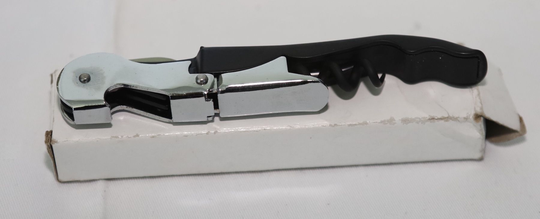 Victorinox Apribottiglie & Tappi per chiusura: TOP WEIN KORKENZIEHER + KAPSEL-ÖFFNER – Nuovo e nell'imballaggio originale da Ipsach venduto da Merlux