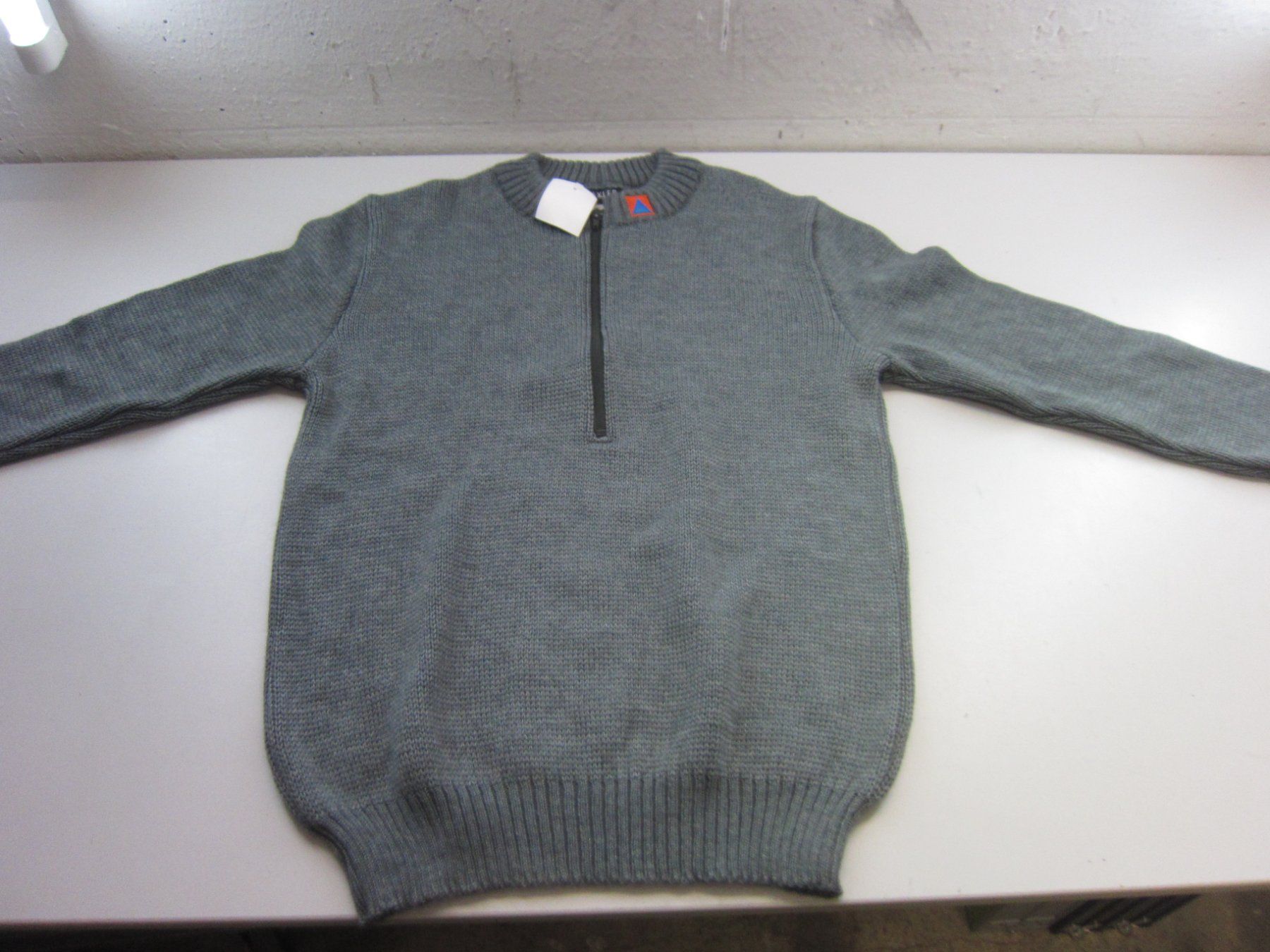 Schweizer Armee Uniformi: Militärpullover Wullesau ZS Version Gr. 52 – Nuovo (secondo la descrizione) da Kilchberg ZH venduto da Cuculus1