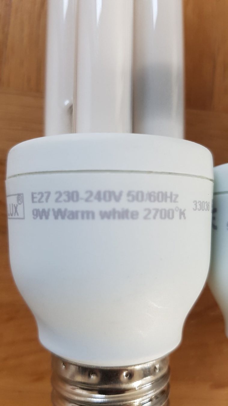 Ikea Lampade: 2 Ikea Leuchtmittel E27 11W 2700K – Usato da Zürich venduto da yro_qvz7 1