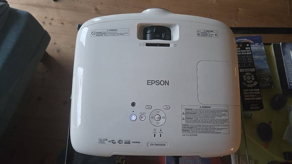 Proiettori: Epson EH-TW6100W Full HD Beamer  3D + Wireless  – Usato da Küttigen venduto da Linde78 1