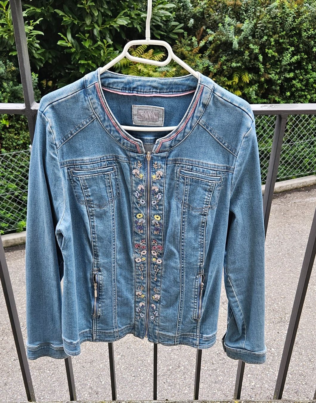 Giacche: Jeansjacke Gr M – Usato da Bönigen venduto da mon_8fw5