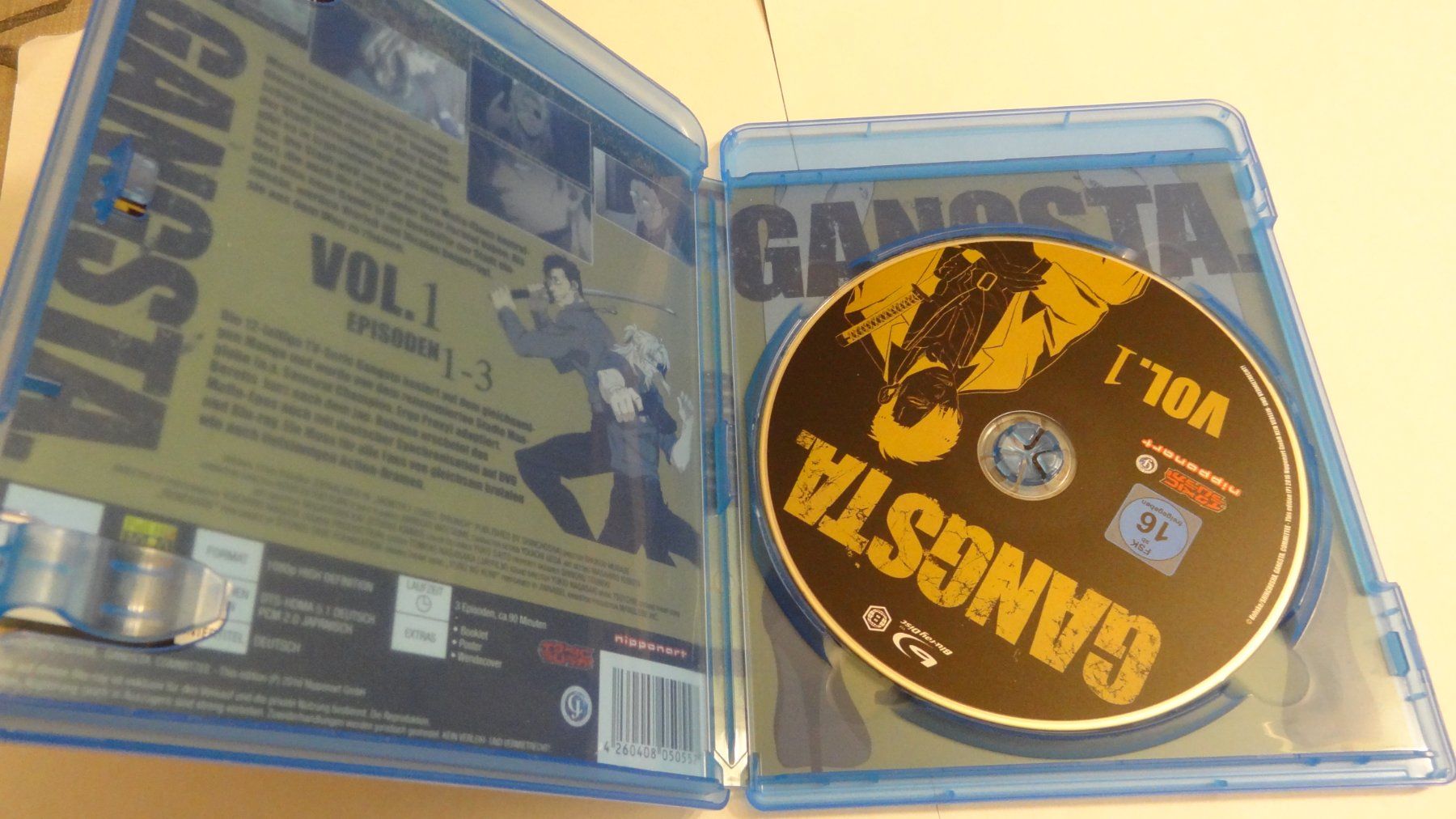 Tutti i DVDs: Gangsta - Vol. 1 BLU-RAY – Usato da Olten venduto da Disc-Verkauf 1