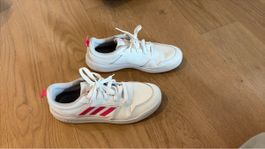 Adidas Hallen-Turnschuhe weiss Grösse 38 2/3