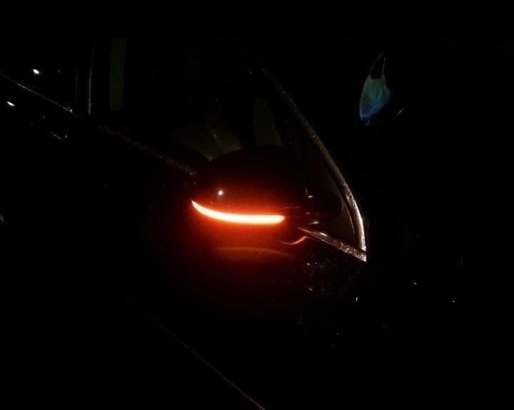 Tutti pezzi di ricambio auto: VW Golf 5 Dynamische LED Blinker – Nuovo e nell'imballaggio originale da Volketswil venduto da Willis-Autoteile 7