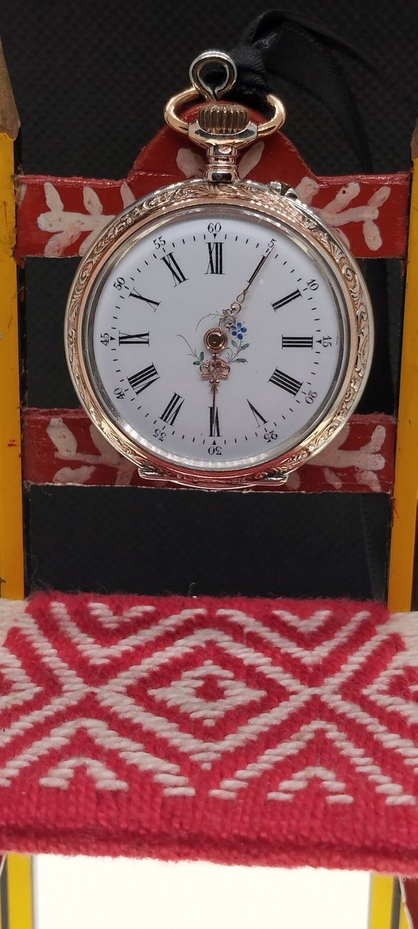 Ciondoli: Pendentif ancien montre – Usato da La Chaux-de-Fonds venduto da jac_9llg