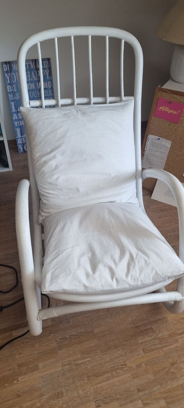 Poltrone: Schaukelstuhl weiss / Shabby Chic – Usato da Stäfa venduto da Curly_sue