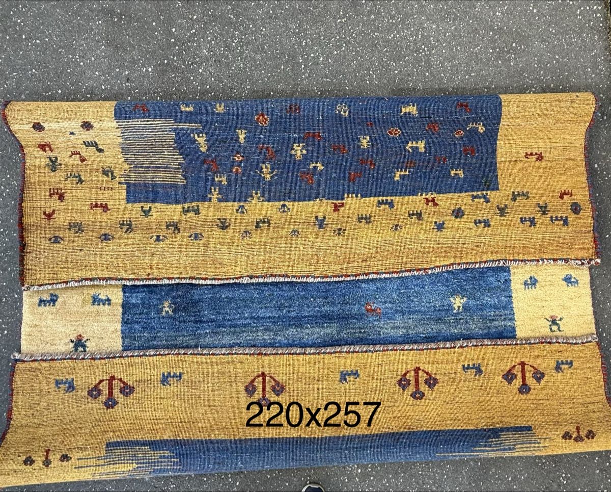 Gabbeh Tappeti: Wunderschöner Handgeknüpfter Teppich Gabbeh.257x220.cm – Usato da Sempach venduto da Star7 8