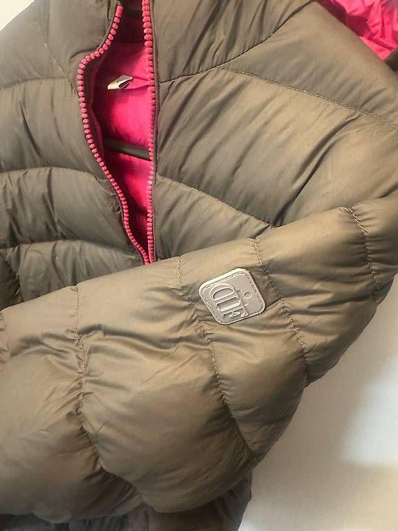 Jacken: PIUMINO DONNA DF Sport Specialist  – Gebraucht aus Massagno von whi_d5bd 1