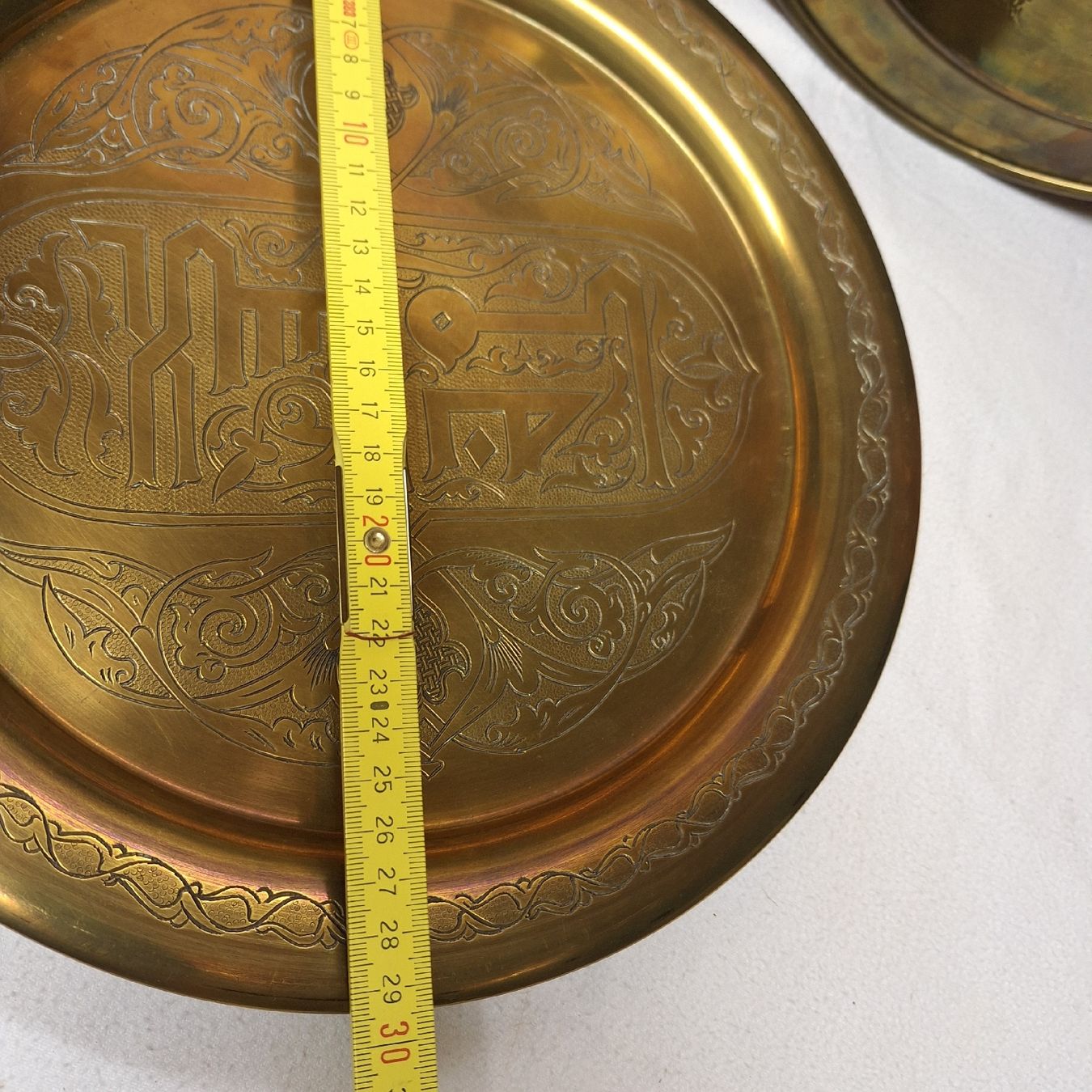 Piatti di portata: Versand möglich! Orientalische Serviertablets – Usato da Winterthur venduto da Goldpipau 7