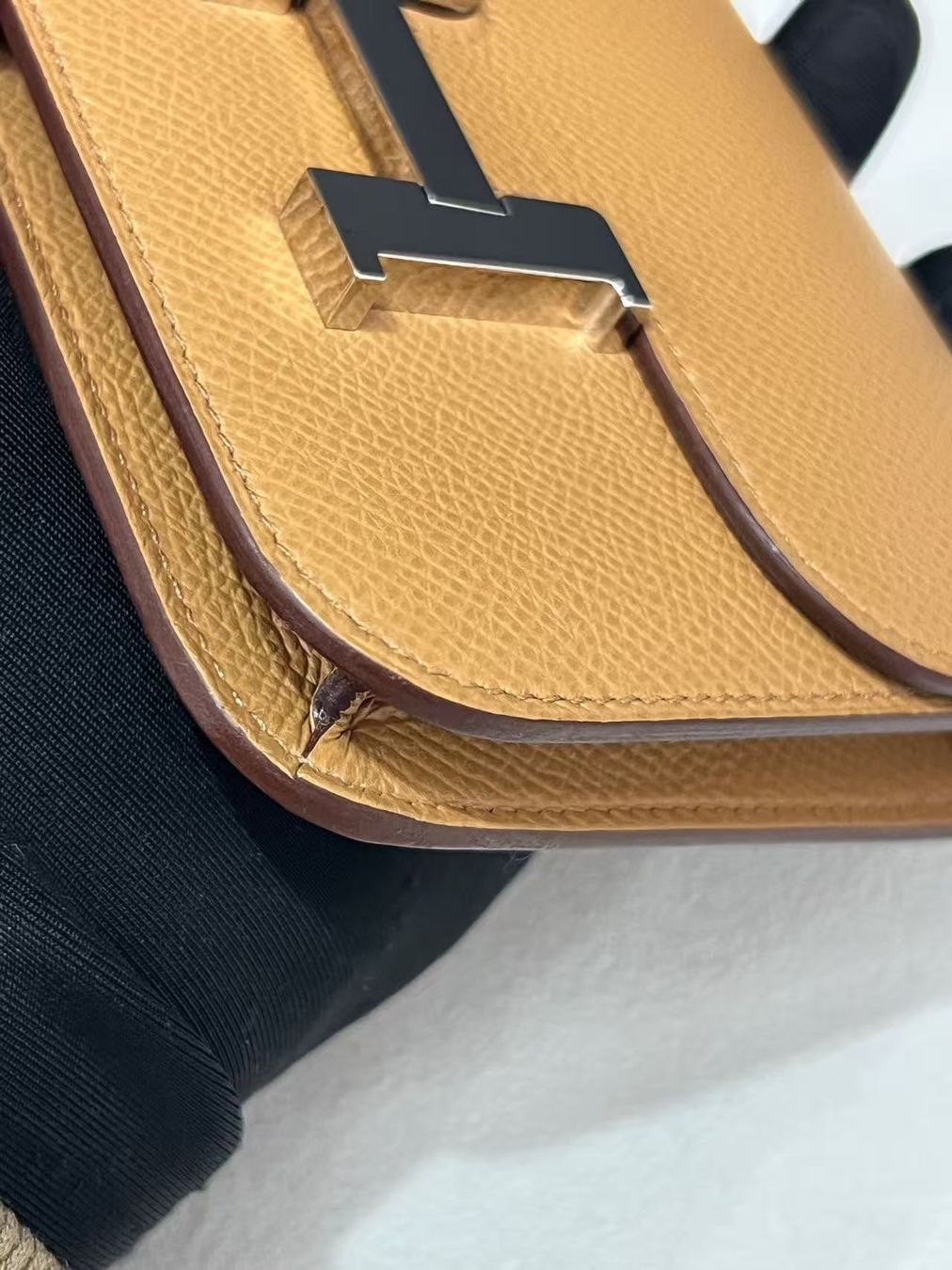 Hermès Borse da donna: Hermès Constance Slim – Nuovo (secondo la descrizione) da Neuchatel venduto da ros_kkw2 3
