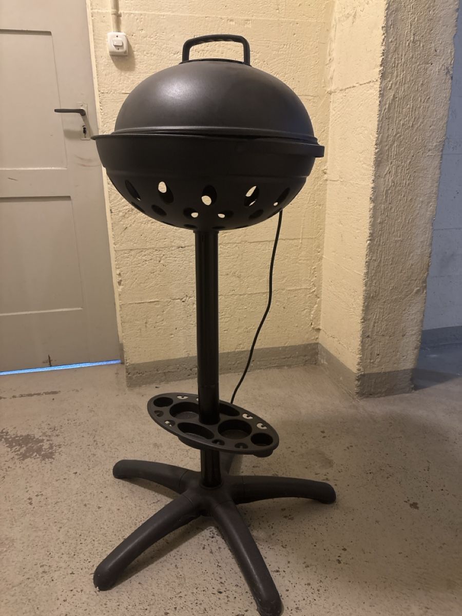 Griglie: Electric Grill Barbecue von Ohmex – Nuovo (secondo la descrizione) da Allschwil venduto da giu_qlw6