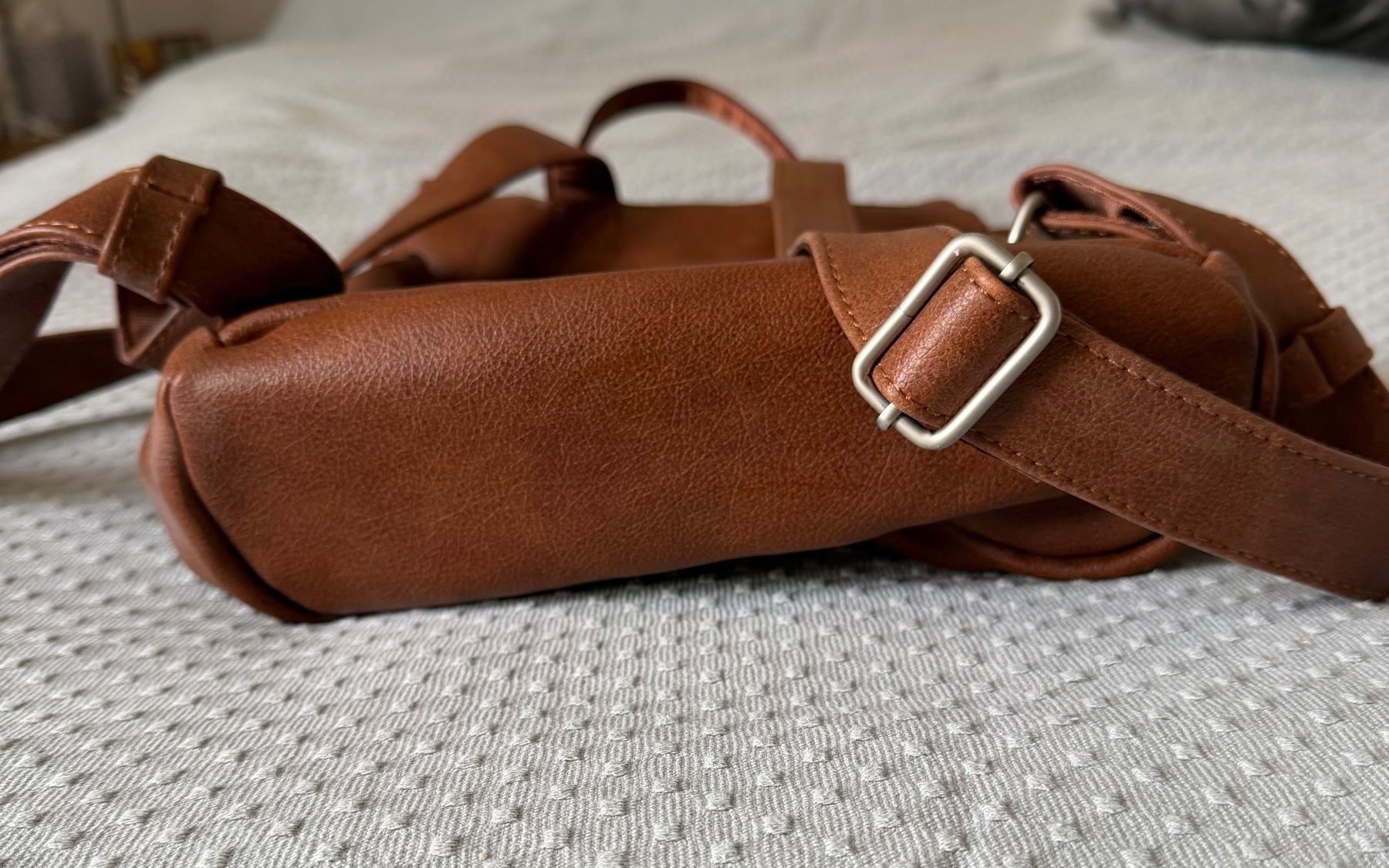 Zwei Rucksäcke: Rucksack ZWEI braun Damen – Neu (gemäss Beschreibung) aus Dübendorf von mar_jw9r 2