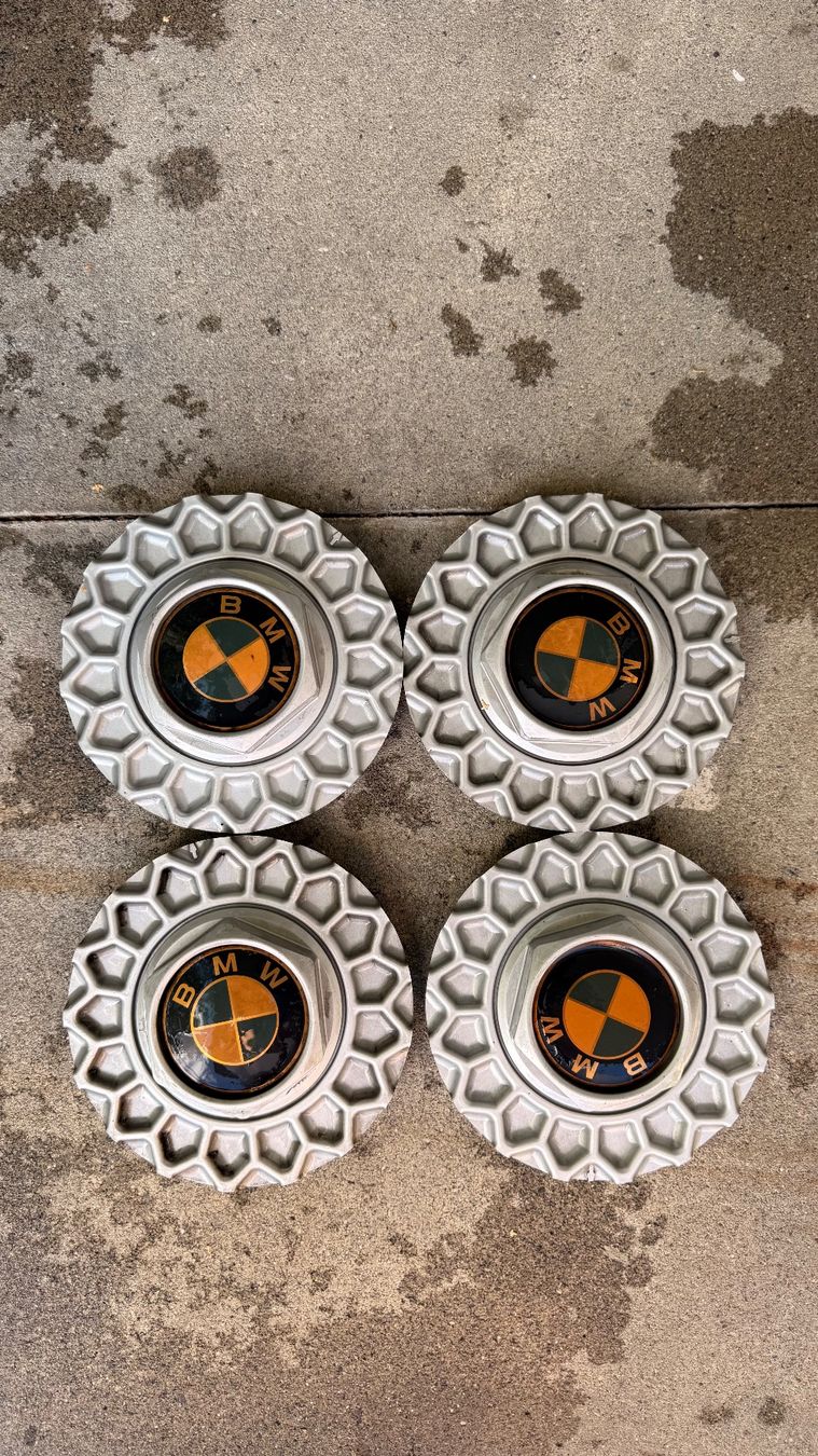 BMW Alle Autoersatzteile: 4x Original BMW BBS Nabendeckel Style 5 E34 E32 E24 – 361311 – Gebraucht aus Jonen von BMWE369