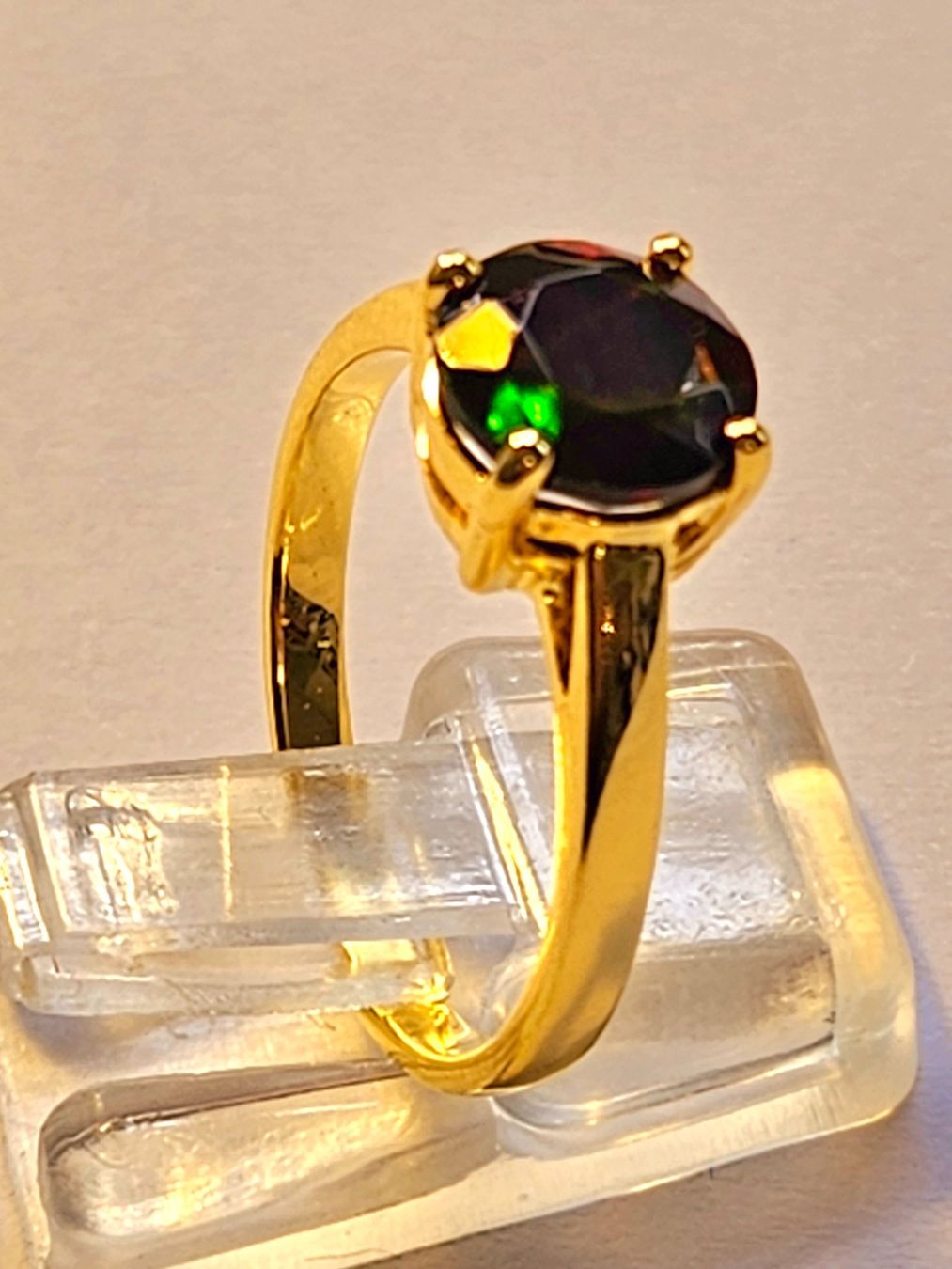 Anelli: Goldring mit tiefrotem Edelstein – Nuovo e nell'imballaggio originale da Zürich venduto da adriben 6