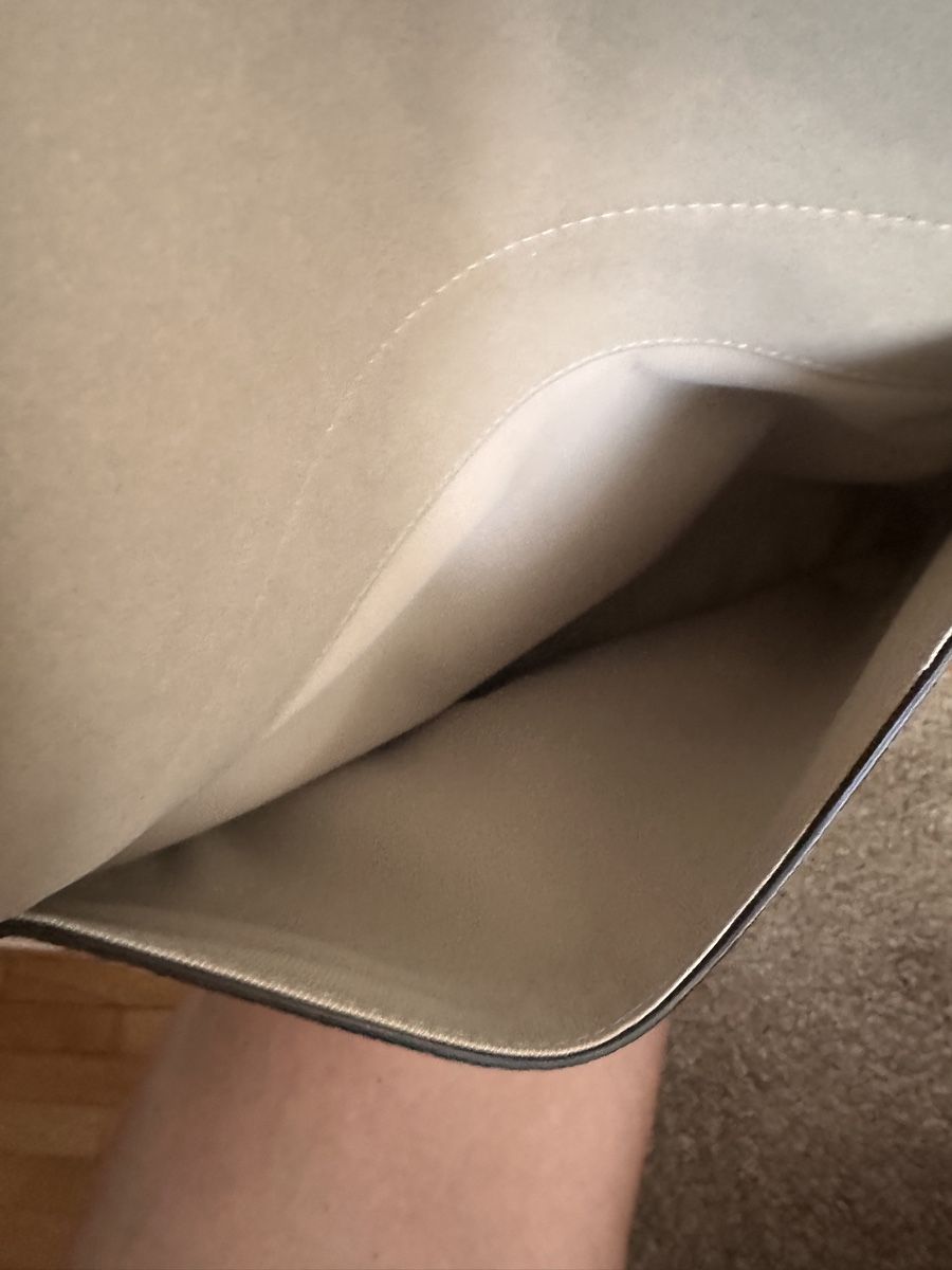 Furla Sacs femmes: Ledertasche FURLA, creme, neu  – Neuf (Voir description) à Männedorf par Mag3 4