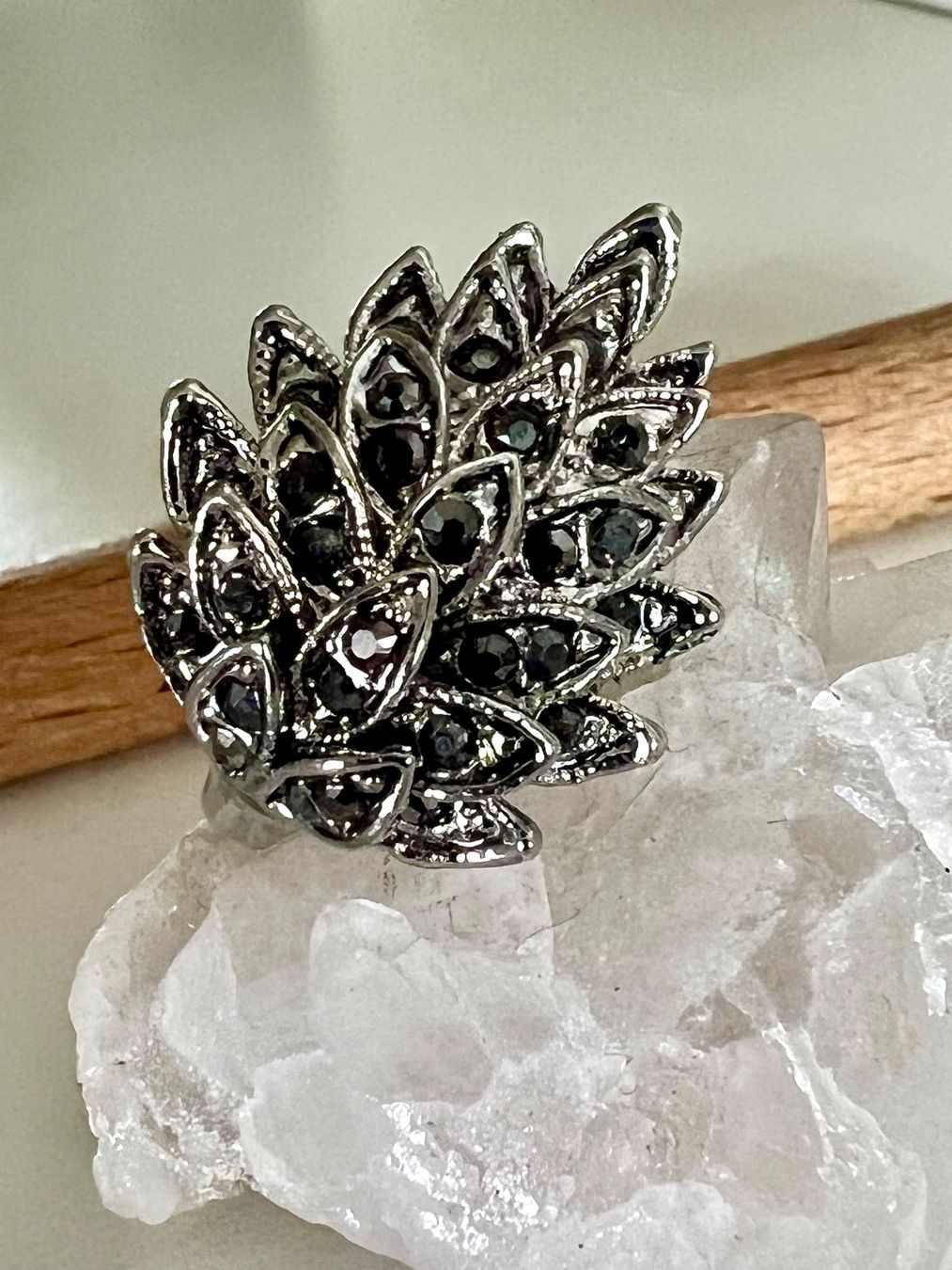 Ringe: Vintage Statement Ring mit funkelnden Markasiten, versilbert – Gebraucht aus Ruswil von artbyhand 6