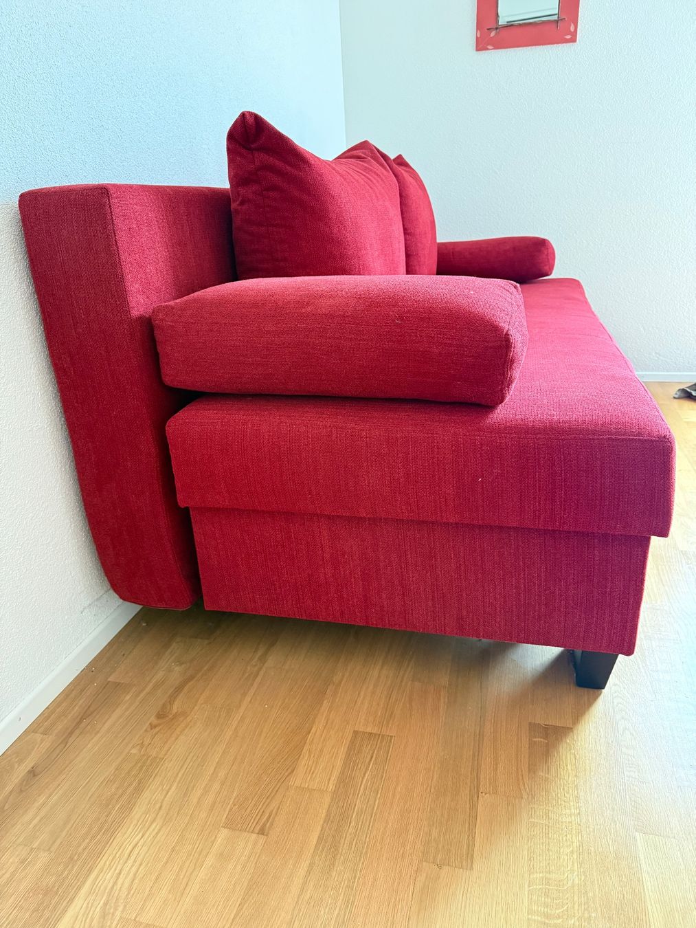 Divani: Schlafsofa in Rot – Usato da Neuhausen am Rheinfall venduto da nat_g9fj 1