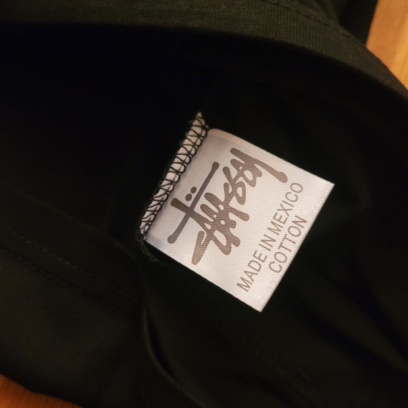 Stüssy Magliette Polo: Stüssy "World Tour" Poloshirt Gr. M – Nuovo e nell'imballaggio originale da Triengen venduto da noa_m5nl 3