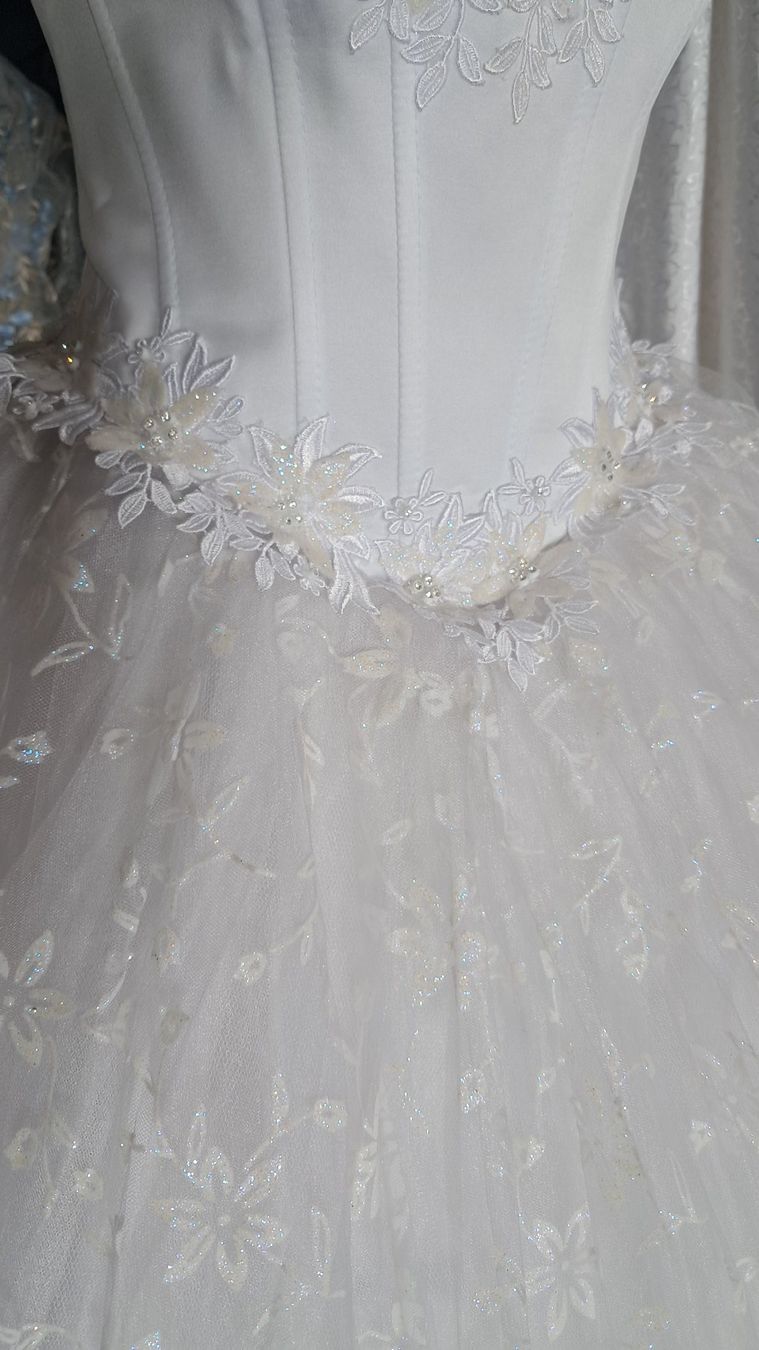 Vestiti: Brautkleid, Glitzer Gr. 38 / 40 – Usato da Uerikon venduto da Jeanne04 5