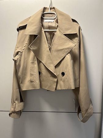 Trenchcoat cropped beige