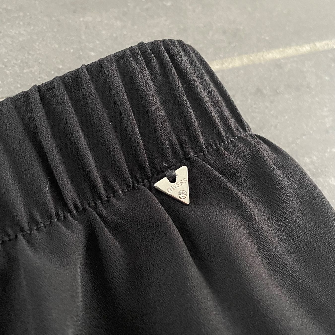 Guess Gonne: MAXI LONG GUESS SKIRT BLACK – Nuovo (secondo la descrizione) da Agno venduto da Ali99