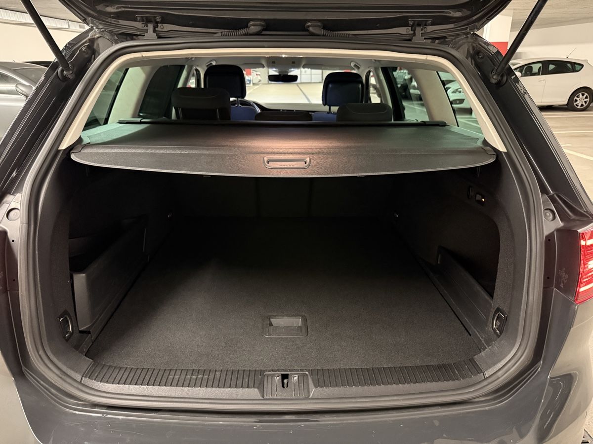 VW Automobili: VW Passat GTE / Plug-in-Hybrid – Usato da Altstätten SG venduto da Bb1700 9