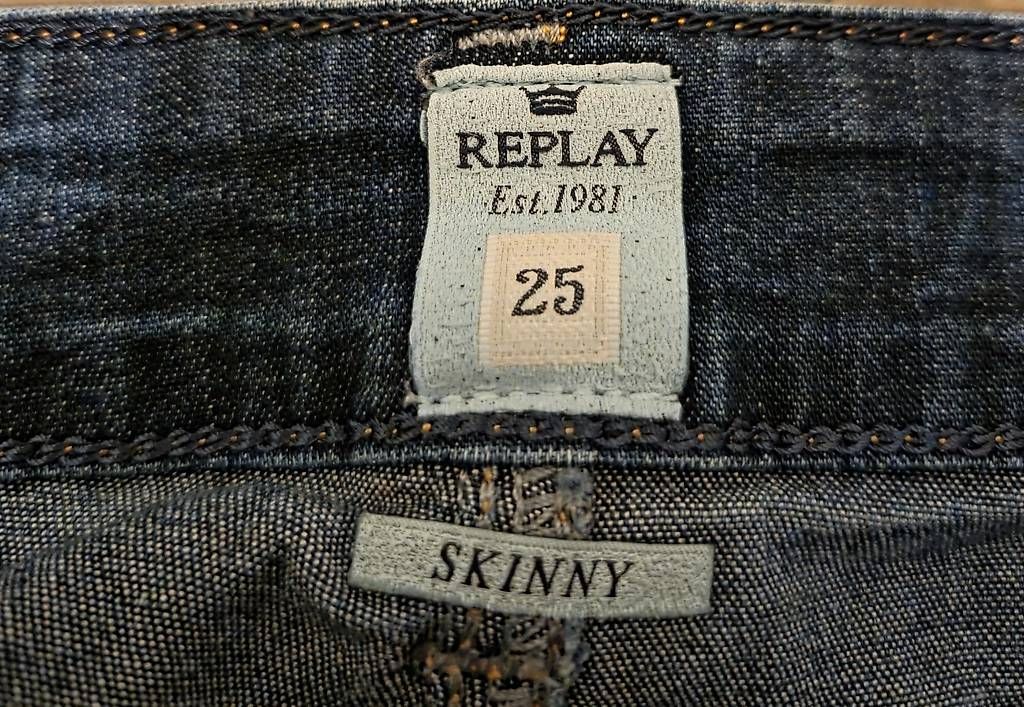 Replay Jeans: Jeans REPLAY – Usato da Petit-Lancy venduto da ZazouB 3