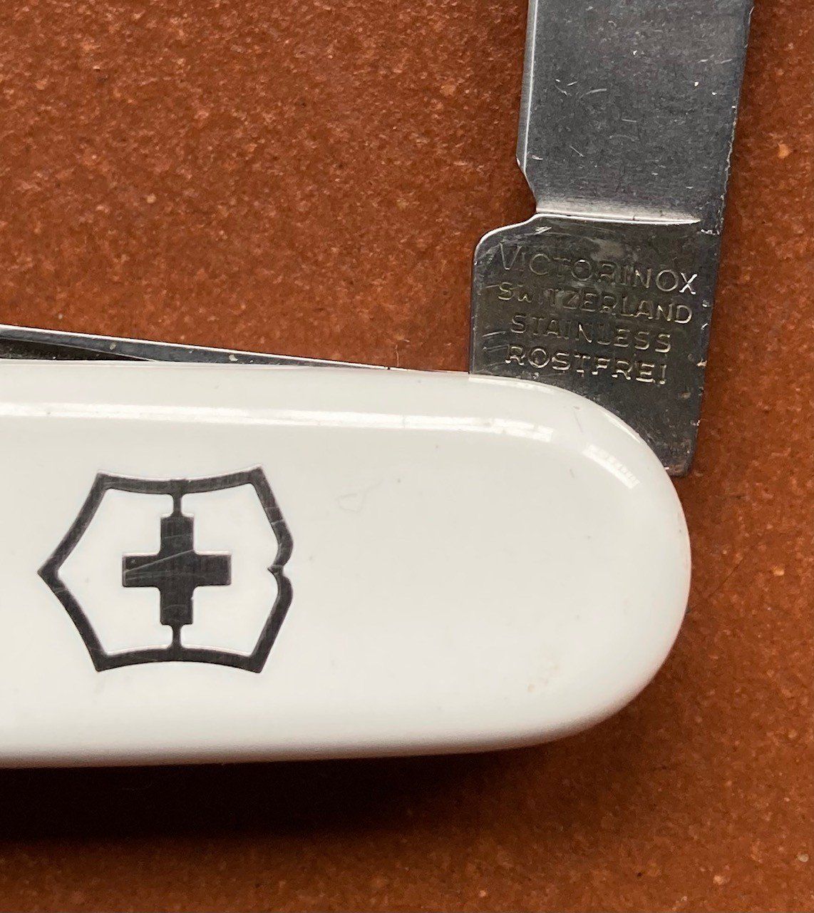 Victorinox Taschenmesser: Victorinox Offiziersmesser – Gebraucht aus Orselina von Vrenegonde 6