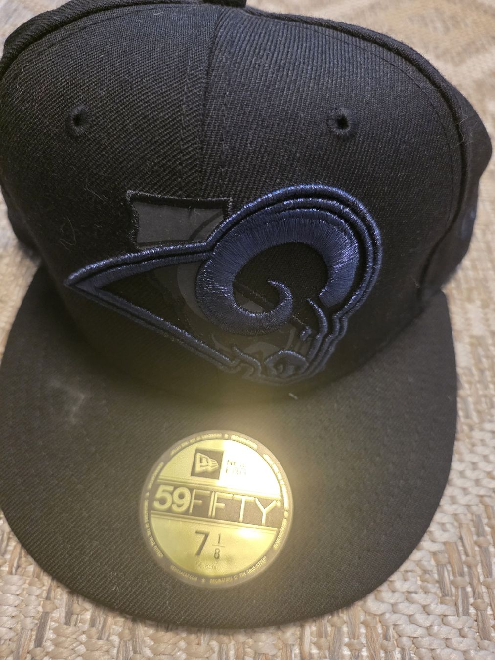 New Era Chapeaux, bonnets & casquettes: New Era Cap LA Rams NFL – D'occasion à Dorf par Echo_Elements 1