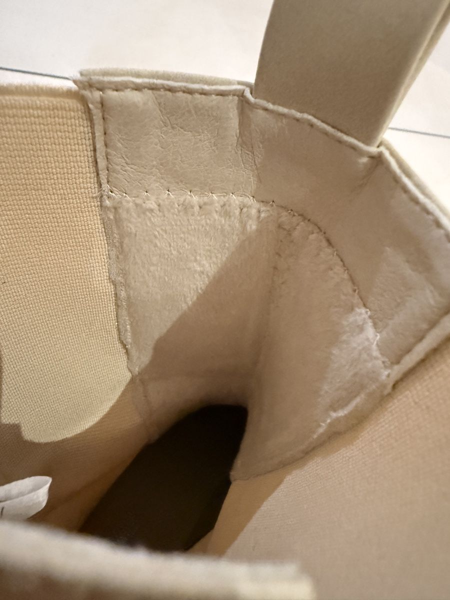 Chaussures femmes: Wunderschöne beige Stiefel – Neuf (Voir description) à Buttikon SZ par maticivy 2