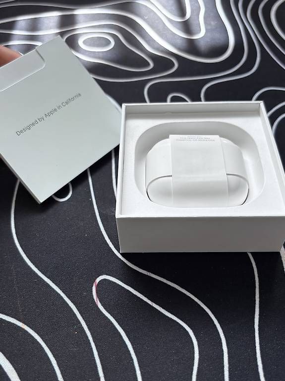 Cuffie: AirPods 4 neuwertig! – Usato da Rickenbach ZH venduto da dimitri03 1