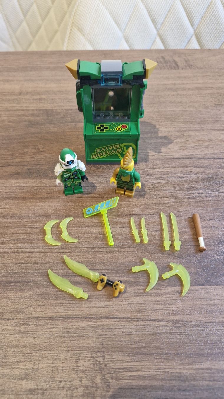 Lego Kit di costruzioni: Lego Ninjago 71716 Avatar Lloyd Capsule Arcade  – Usato da Gland venduto da dam_2s6q 1