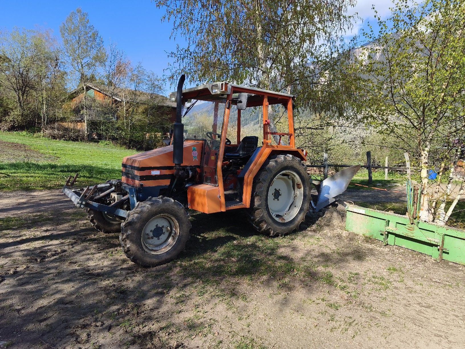 Bucher Traktoren: BUCHER Polytrac 40 RS Turbo – Gebraucht aus Ernen von Biraemannli15 5
