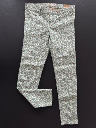 Neu* Jeans Hose mit Blumenmuster Gr. 42