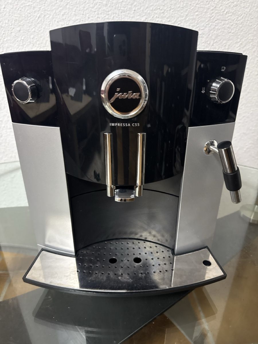 Jura Machines à café & Machines à expresso: Machine à café Jura Impressa C55 – D'occasion à Soyhières par Jura22