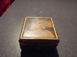 Dose Holz mit Bilchen Mädchen, goldfarbi