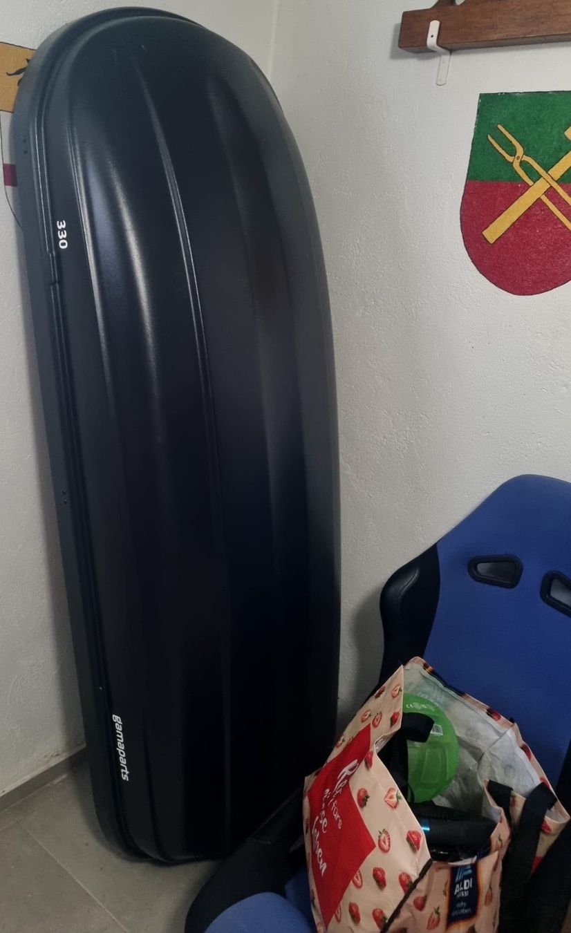 Gamaparts Coffres de toit: Coffre de toit 330 litres + accessoires, comme neuf – D'occasion à Ecublens VD par ame_km6d