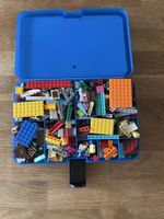 Legobox mit Legokleinteile occ gem Fotos