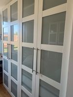 Kleiderschrank 