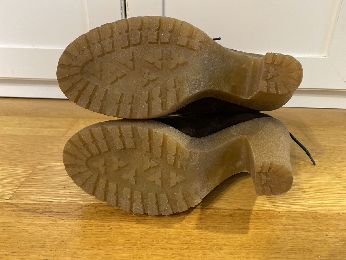 Scarpe da donna: Stiefeletten im traditionellen Stil, von JFK, – Usato da Zürich venduto da sim_hly6 6