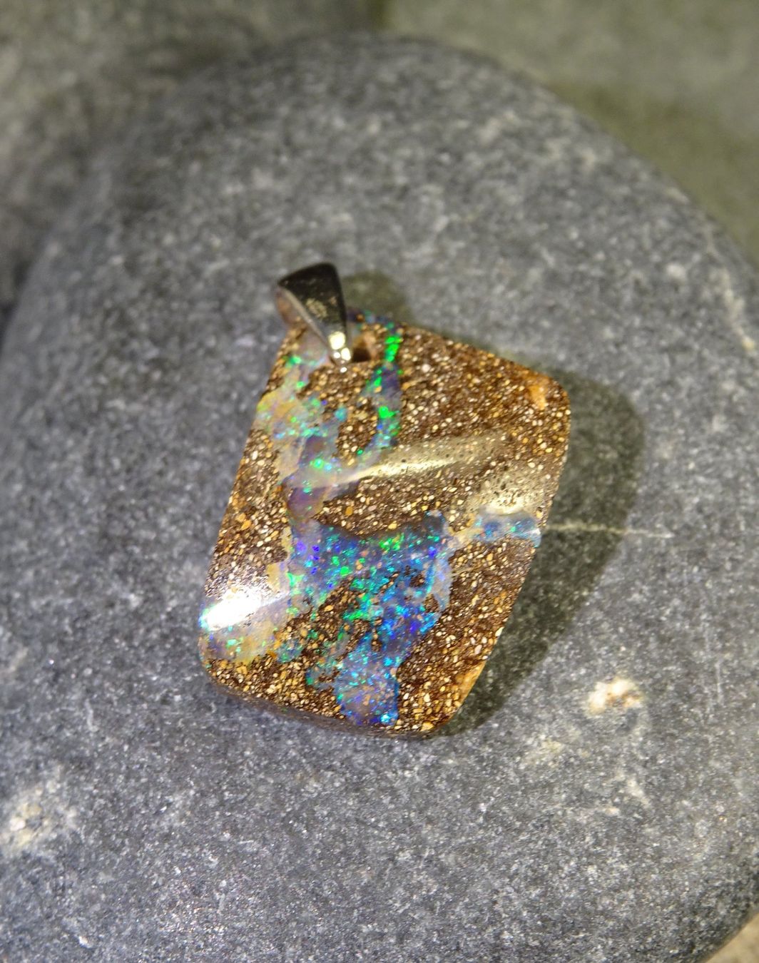 Ciondoli: Anhänger Boulder Opal. – Nuovo (secondo la descrizione) da Niederbüren venduto da Raphael014 1