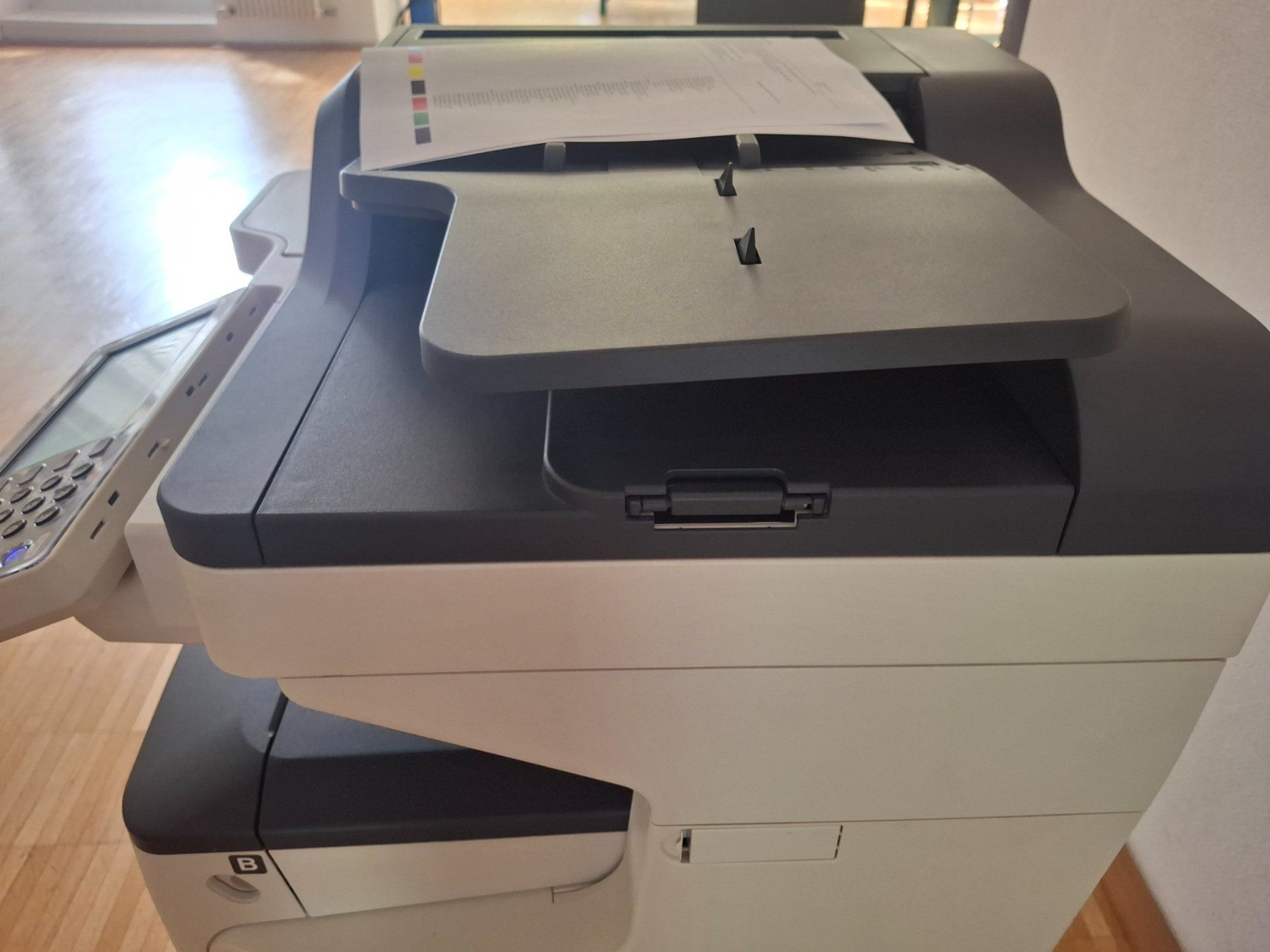 Oki Stampanti: OKI MC853 Multifunktionsdrucker – Usato da Basel venduto da m.kg 3