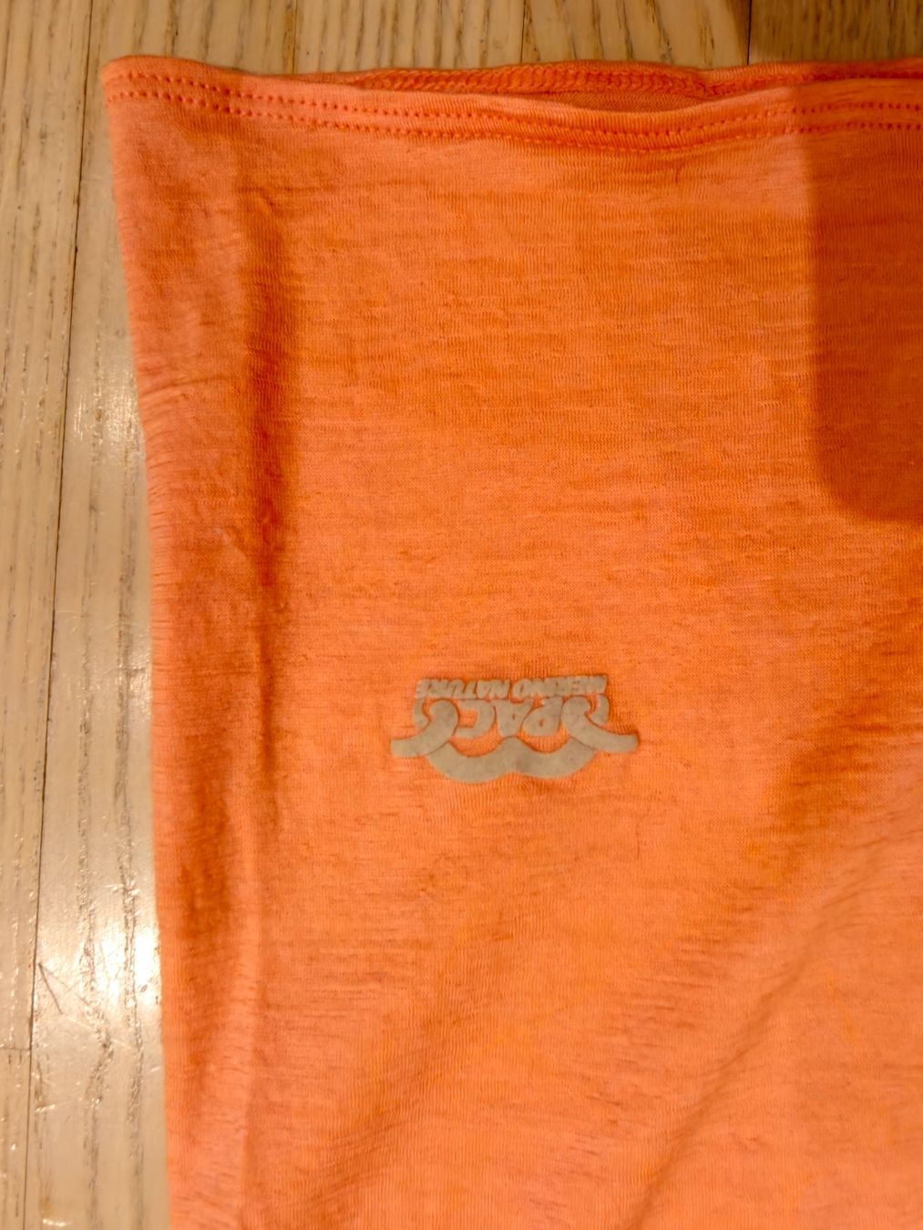 Foulard & Sciarpe: Schal / LOOP aus Merinowolle Aprikosefarbe – Usato da Berg TG venduto da Persefona 1